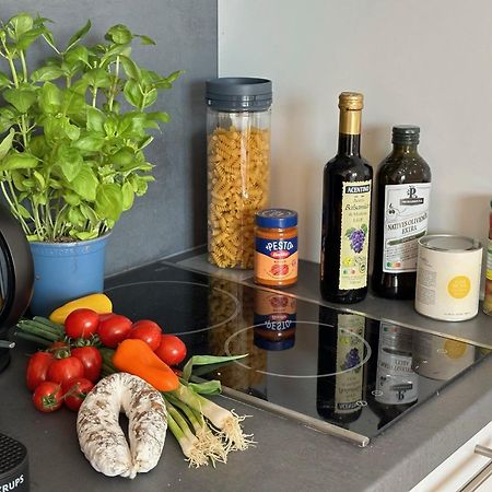 Stilvolles Und Modernes Appartement Mit Sonnigem Balkon In Flughafen- Und Messenaehe 31 Leinfelden-Echterdingen Eksteriør billede