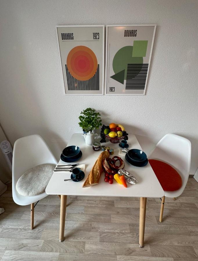 Stilvolles Und Modernes Appartement Mit Sonnigem Balkon In Flughafen- Und Messenaehe 31 Leinfelden-Echterdingen Eksteriør billede